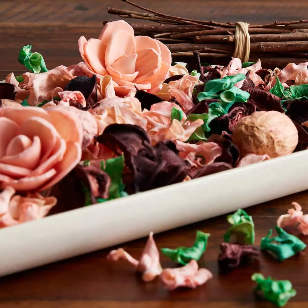 Deals ✨ Peony & Rose Scented Potpourri by Ashland® ???? 4 Deals ✨ Peony & Rose Scented Potpourri by Ashland® ???? - Image 2