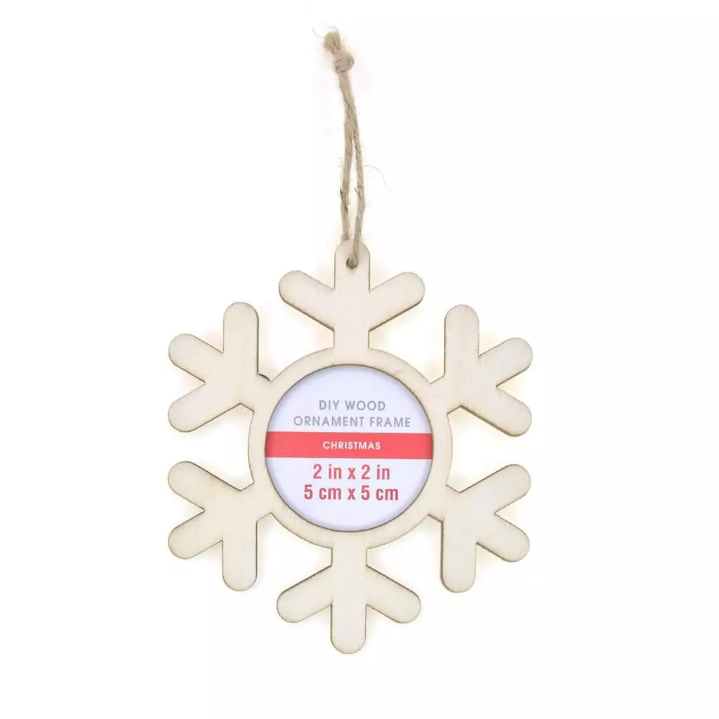 Brand new ❤️ DIY Snowflake Wood Ornament Frame by Michaels ???? 3 Brand new ❤️ DIY Snowflake Wood Ornament Frame by Michaels ????